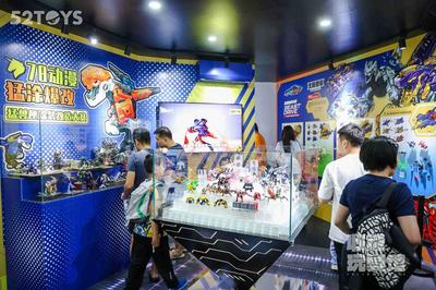 52TOYS三里屯收藏玩具館盛大啟幕 多IP沉浸式展廳，開啟動(dòng)漫衍生新紀(jì)元